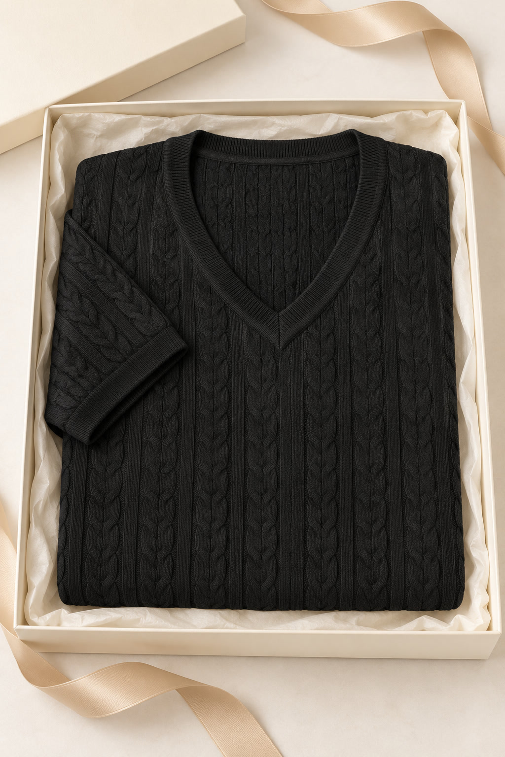Suéter Tommy Hilfiger negro de manga corta con cuello V – talla L - Imagen 4