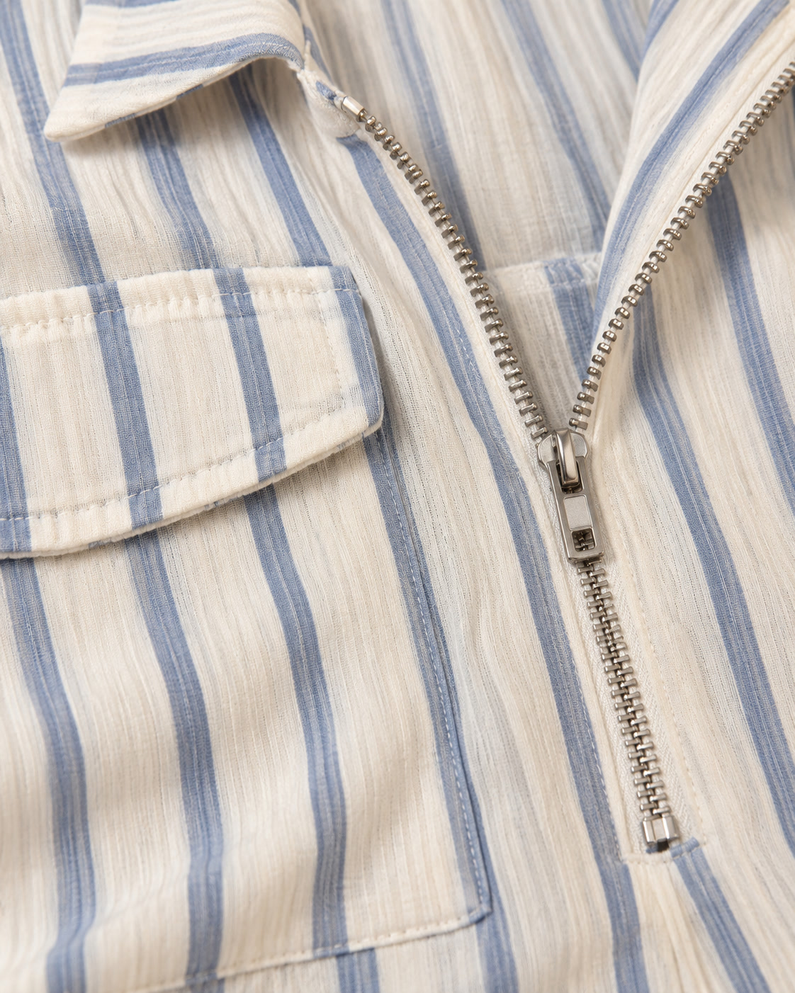 Blusa a rayas con medio cierre y bolsillos con tapa CURE - talla L - Imagen 3